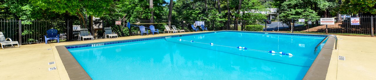 Maplewood Pointe Apartment Homes | Sparkling Swimming Pool | Jonesboro, GA